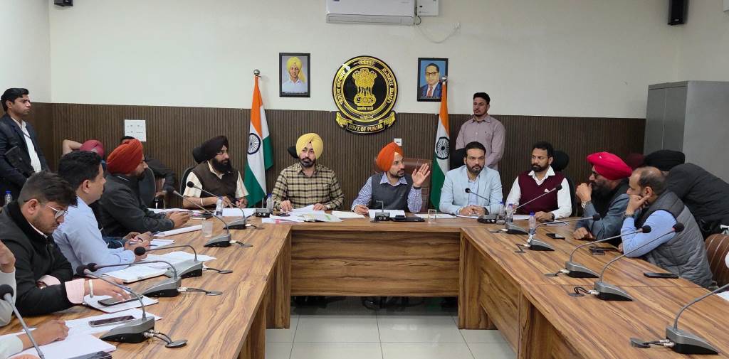 CMs OSD Sukhveer Singh Holds Meeting with Sarpanches of Dhuri Constituency
